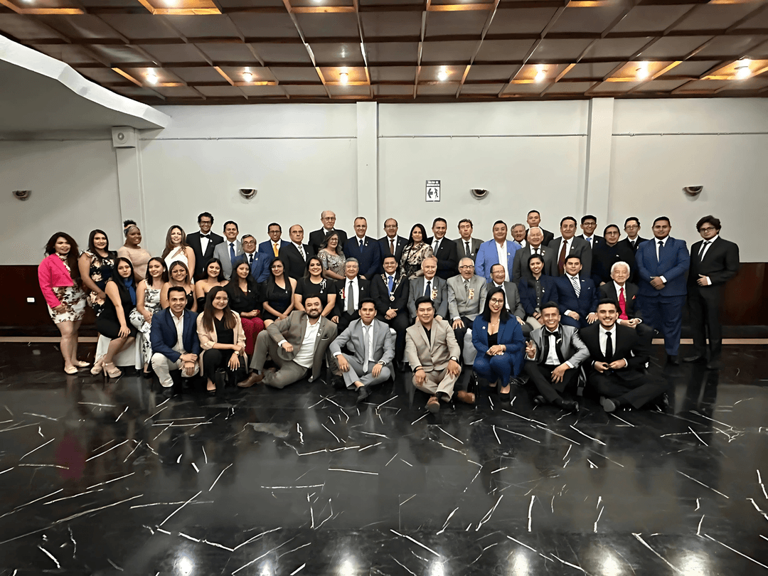 Grupo JCI Ambato - Sesión Solemne 50 Aniversario